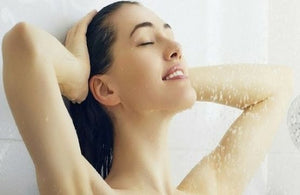 गर्मियो में नहाने के कुछ खास तरीके