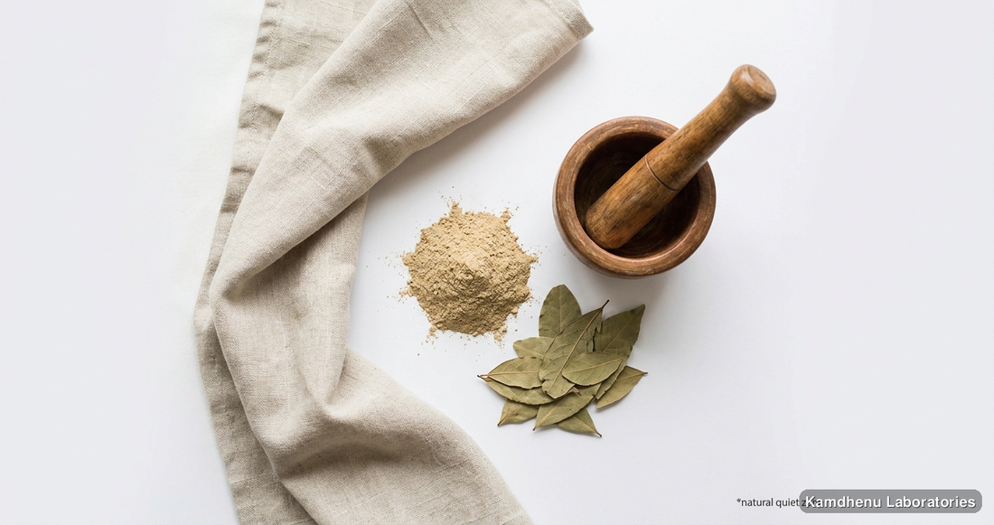 Jyotishmati Malkangani  (Celastrus paniculatus) Cold pressed  Taila 50 Ml & 30 ML — Ayurvedic oil. Clean product photograph on a soft light background.